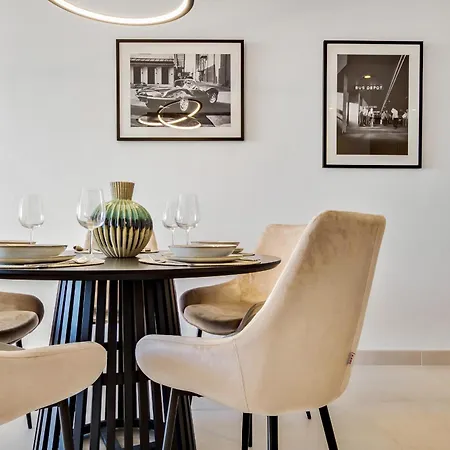 Magna 3 Bed With Spectacular Views ماربيا