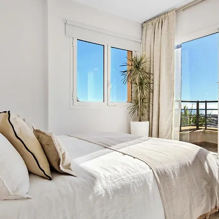 Magna 3 Bed With Spectacular Views *