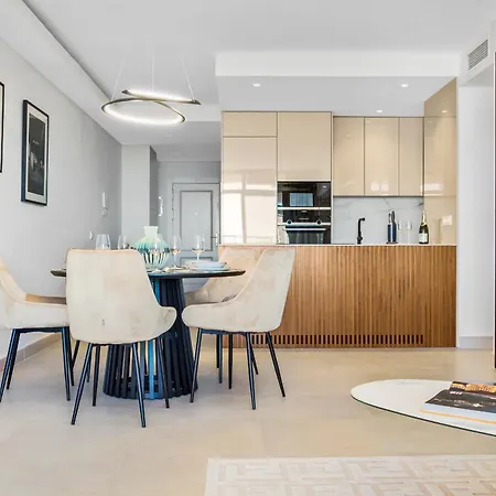 Magna 3 Bed With Spectacular Views Apartment