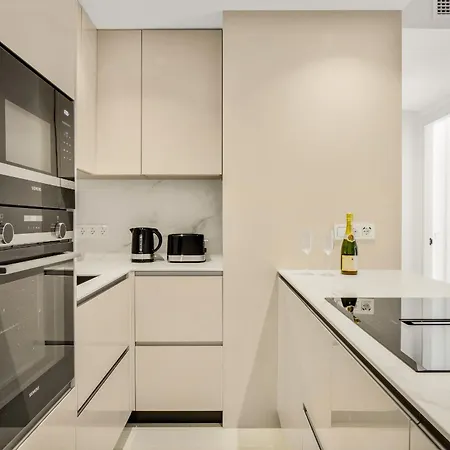 公寓 Magna 3 Bed With Spectacular Views *