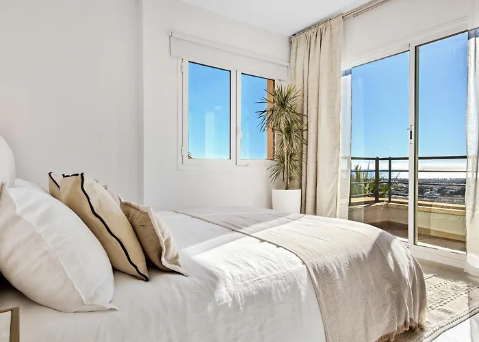 Magna 3 Bed With Spectacular Views *